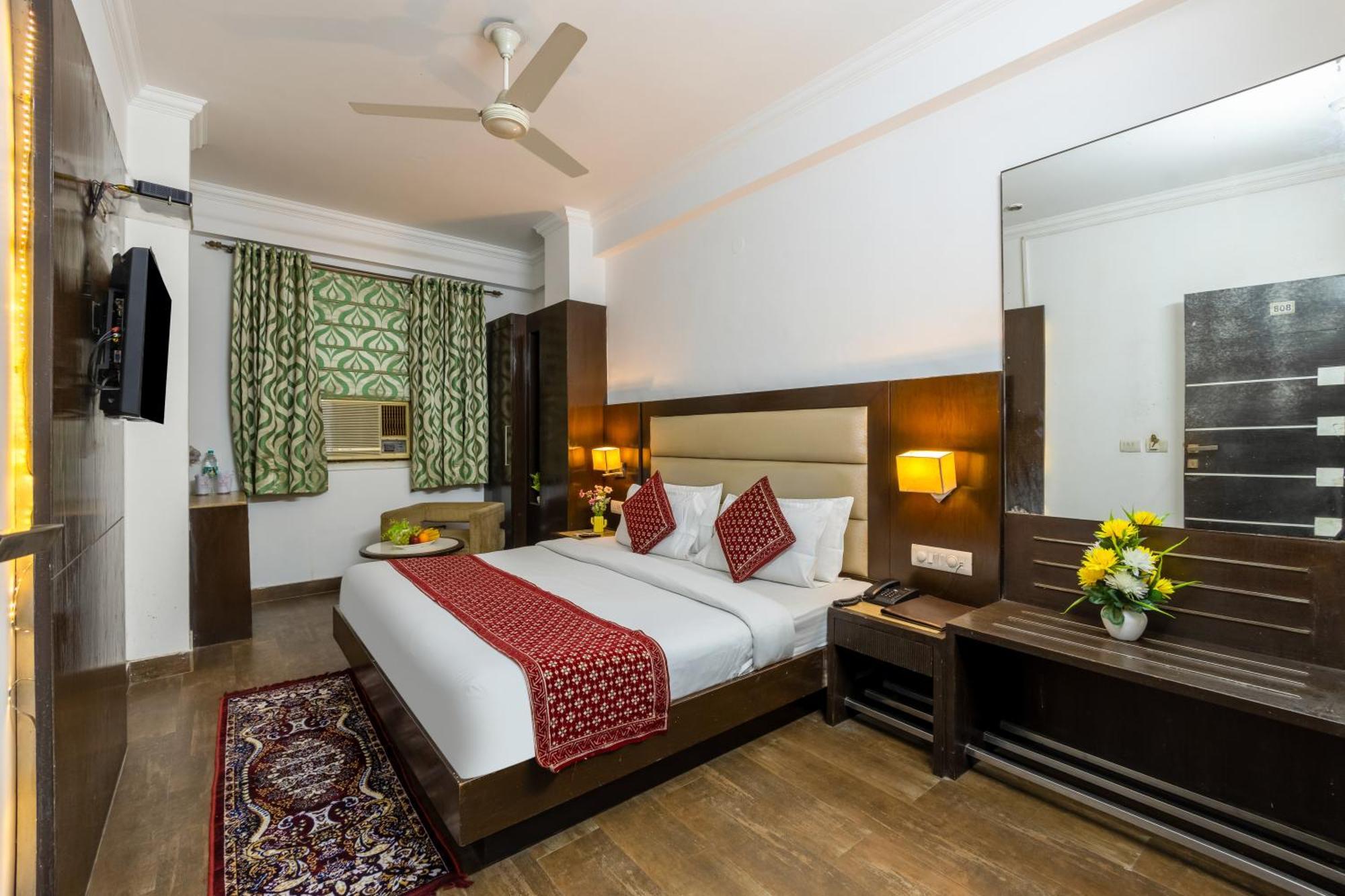 Chanchal Continental - Centre Hotel New Delhi