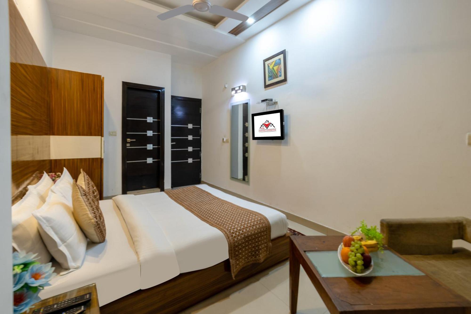 Chanchal Continental - Centre Hotel