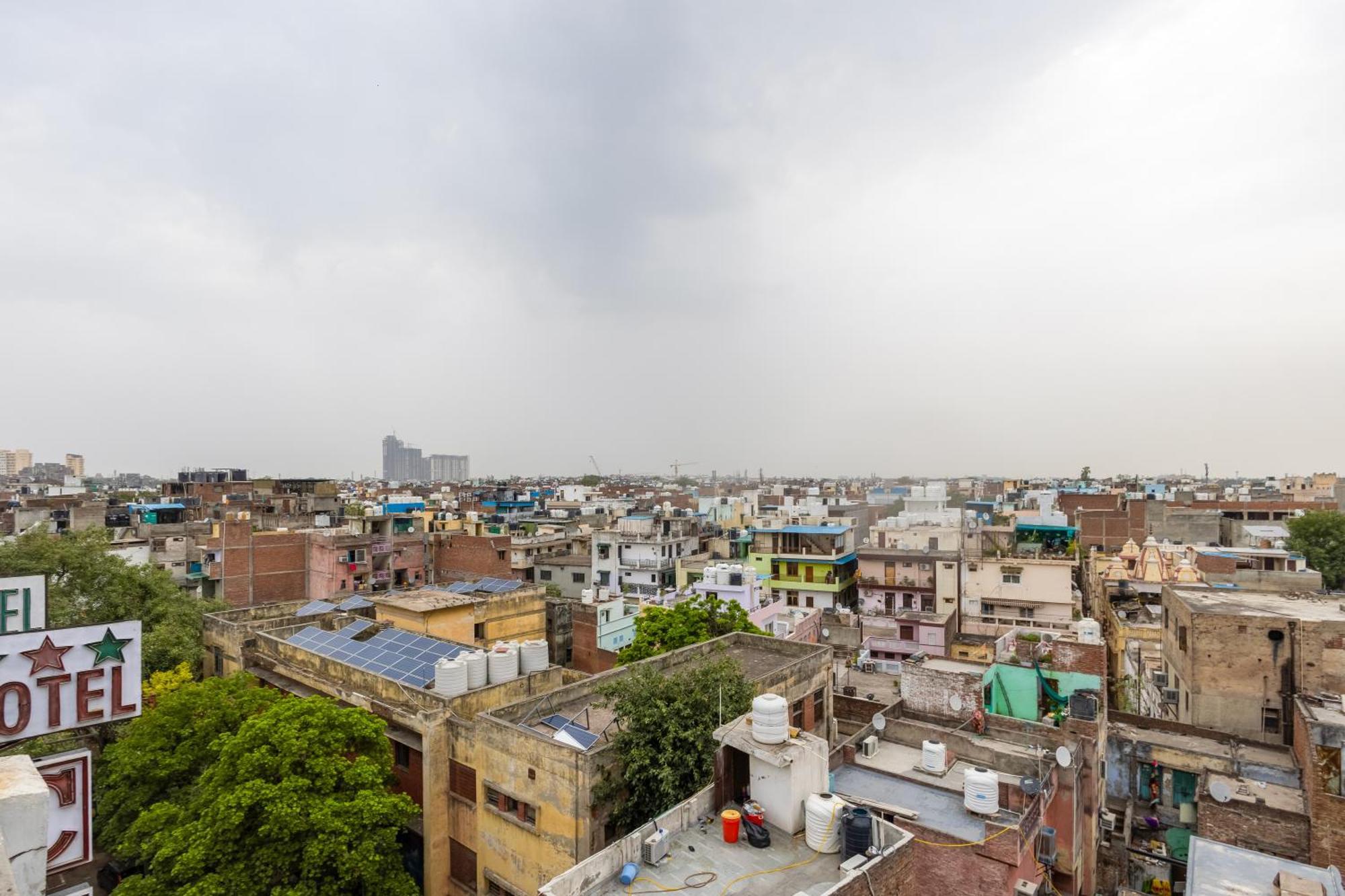 Chanchal Continental - Centre 3* New Delhi