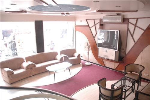 Chanchal Continental - Centre